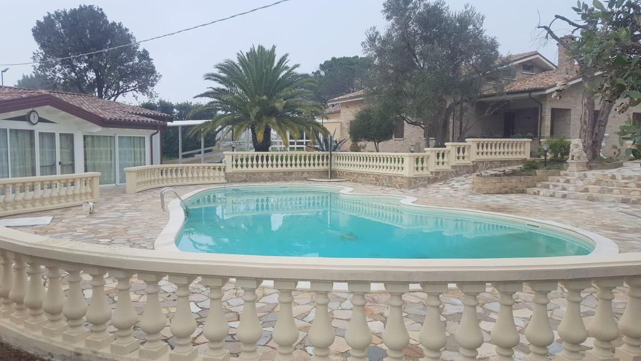 Country House Resort Villa Giardino Degli Eventi Fano Exterior photo