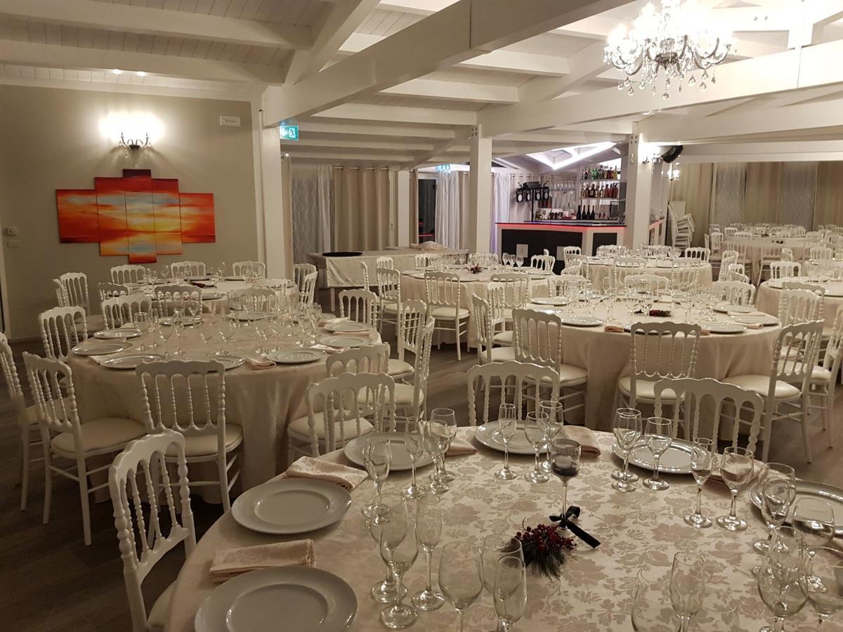 Country House Resort Villa Giardino Degli Eventi Fano Exterior photo